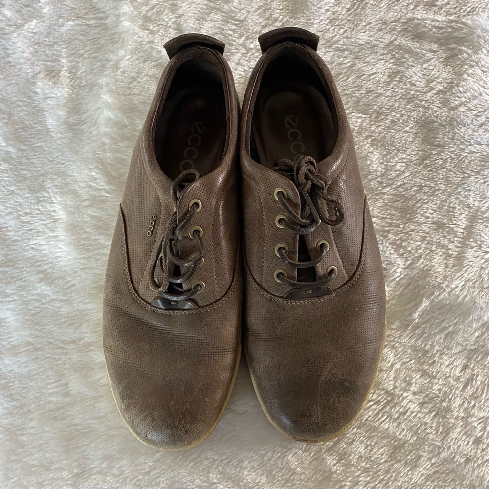 Ecco Tennis Shoe